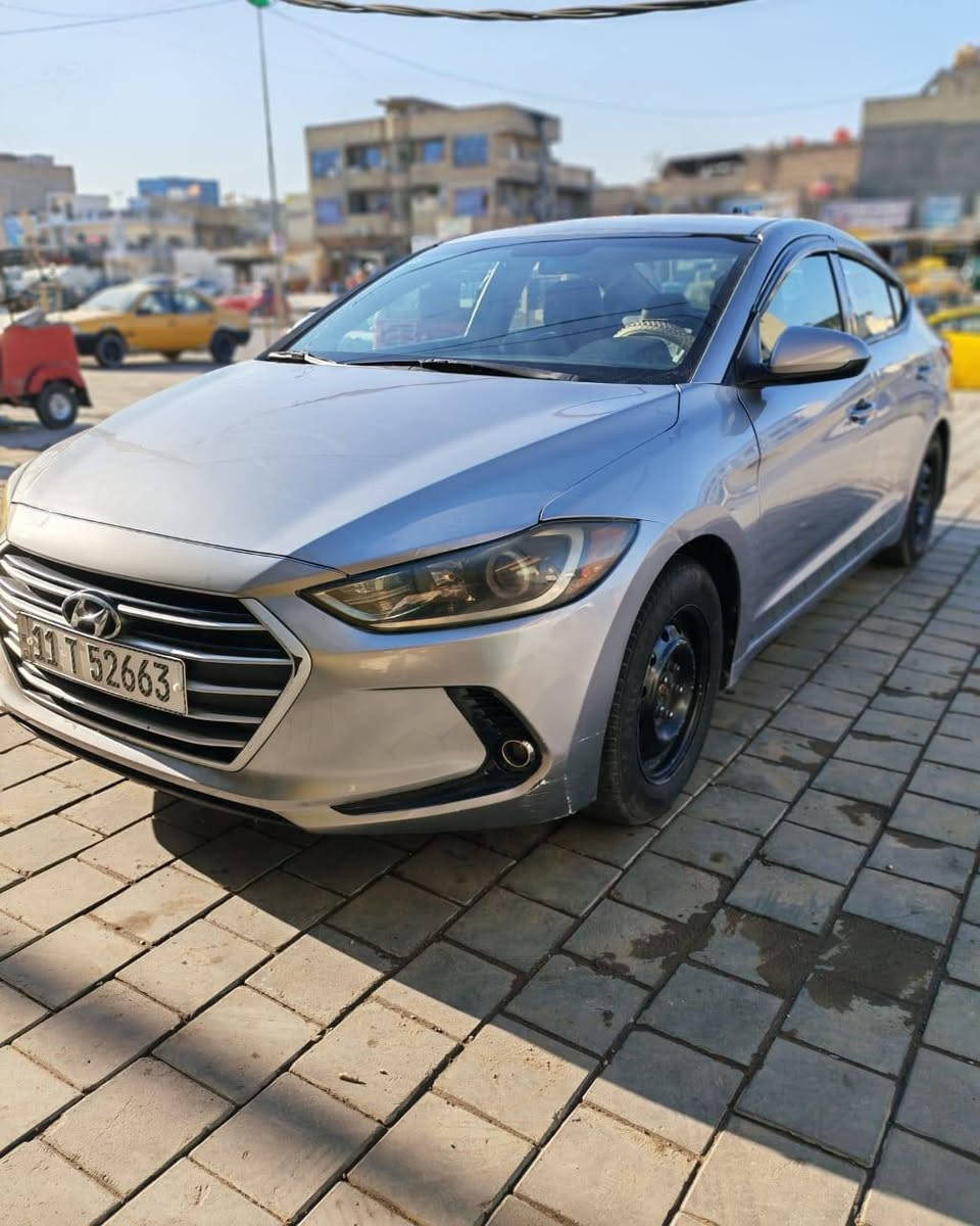 النترا  2017 امريكي
السعر 105وبيه مجال 
مكينه دوش ٢٠٠٠ 
شرط لا نضوح ولا تبخير ولا تنقيص
رقم بغداد الجديد 
سنويه جديده وهزه جديدة
حادثه جاملغ سطحي بدون لغود أو شواصي والصبغ جارد ومصبوغه حزام 
كير ATM
مواصفات عاديه 
كير 3 أوضاع 

Normal
Sport
Eco
كاميرا بلاديه
شاشه بلاديه
تبريد خير من الله 
تخم تأيرات  وصدر جديد
سياره مال بيت بدون اي نقص مكانها بغداد البلديات
***********
