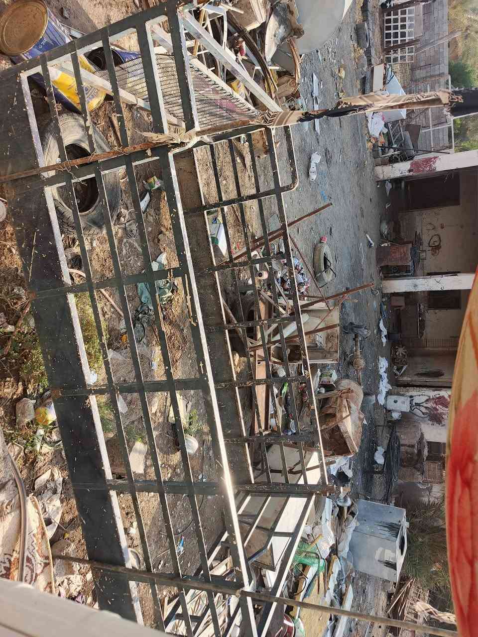 محجر البيع سعر 200 بي مجال شراي يتصل رقم ***********
