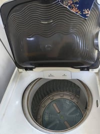 للبيع السعر ٢٠٠ 07702885344