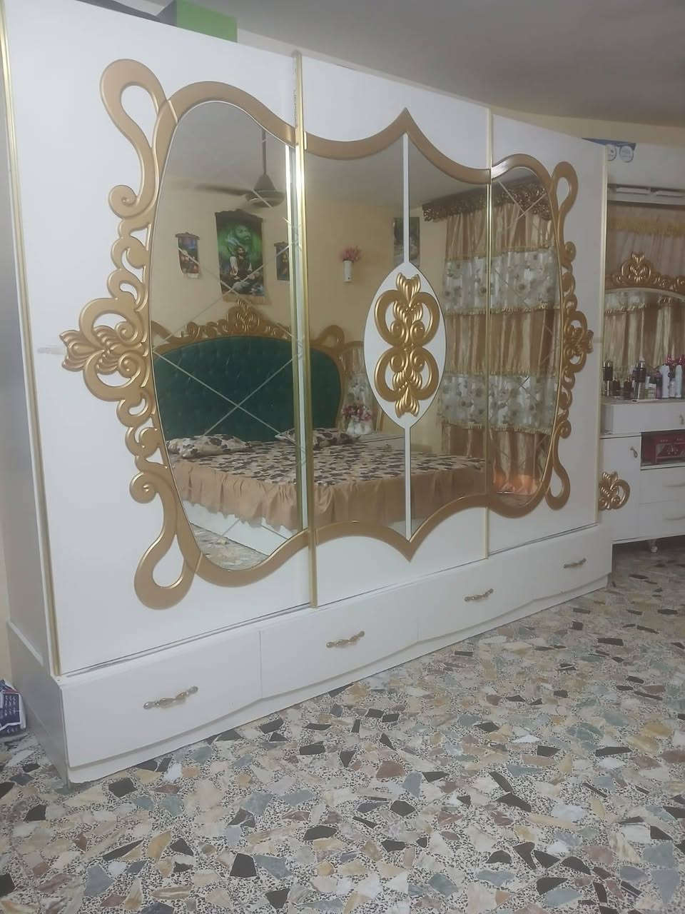 السلام عليكم
غرفه تركيه للبيع
السعر 800 وبيها مجال
العنوان الحبيبه


**إذا كنت صاحب هذا الإعلان وتريد حذفه لأي سبب، رجاءا أرسل رسالة إلى الدعم الفني**