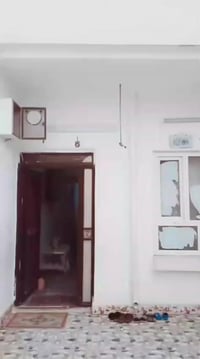 دار للبيع بلديه رقم في منطقه حي الوحدة قرب جامع وحدة للاستفسار 0770238...