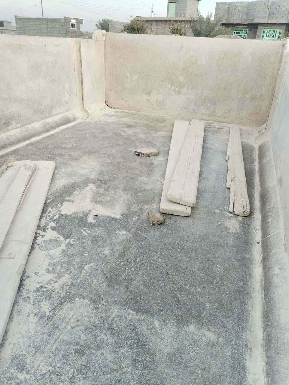 بدي للبيع كلش نضيف المكان الانبار الكرمه السعر ٦ ملايين الاتصال ع هذا الرقم ***********
