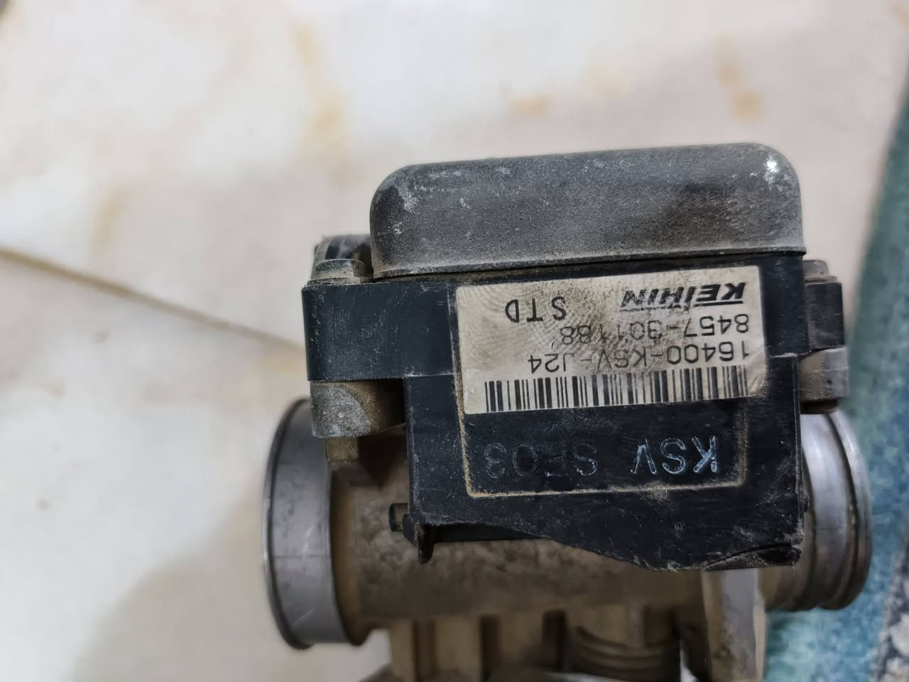 السلام عليكم
جويتر فورزة ٠٨ مفتوحات من دراجات ما معلومة حالتهن شغالات او لاء 
طيني سعر يسوة بيهن ثنينهن وخذهن


**إذا كنت صاحب هذا الإعلان وتريد حذفه لأي سبب، رجاءا أرسل رسالة إلى الدعم الفني**