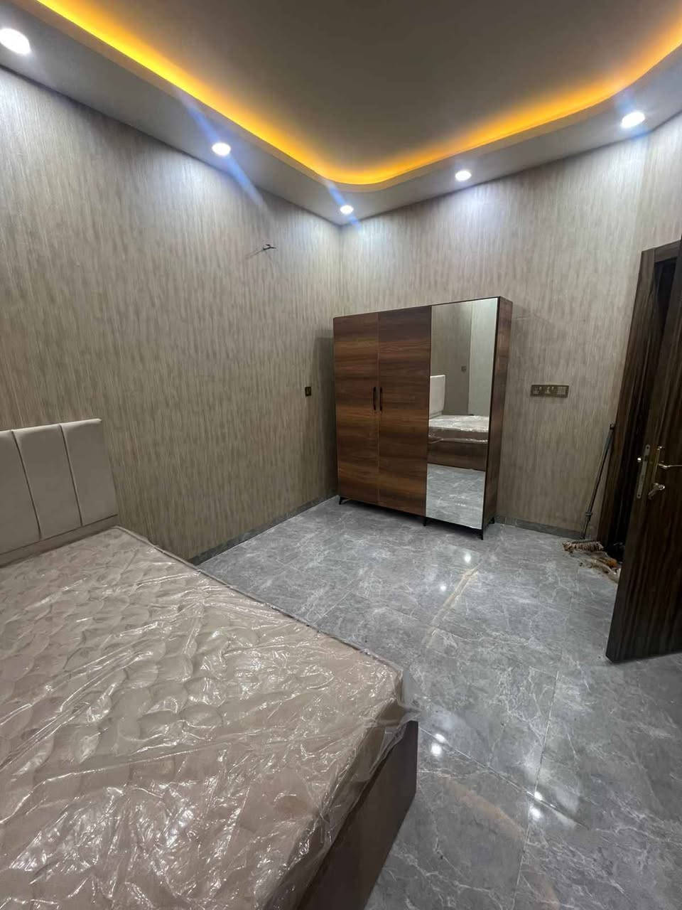 معمل نجاره و الامنيوم بيت ذهبي
لصناعه أنواع كونترات الامنيوم أو خشب بنواعيه وغرف نوم حسب طلب شغل درجه اولى بضمان خمس سنوات 

متر كونتر الامنيوم تركي ملكي فقط 125 الف 

متر كونتر خشب 120 دولار عرض خاص أسعار خيالي و شغل حسب طلب يعني تفصال درجه اولى

 
أسعار خيالي وشغل تفصال حسب طلب بضمان خمس سنوات كول هاذا 

معه كل كونتر هدايه الي انته تختاره
1برده سحب
2 ميز طعام
3ساحبه مرشحه
4طباغ منضدي
5متر مرمر أصلي 

وعدنه عرض الي يفصل كونتر يمنه ناخذ كونتره قديم هم 

كل هاذا تجدونه معمل بيت ذهبي عنوان كركوك شارع حسابات قرب تمونيه معمل و معرض بيت ذهبي اسطه يحيى 
***********

نشتغل جميع محفضات دزلي عنوان ورقم تلفون نجيكم عل قياس كركوك, العراق
