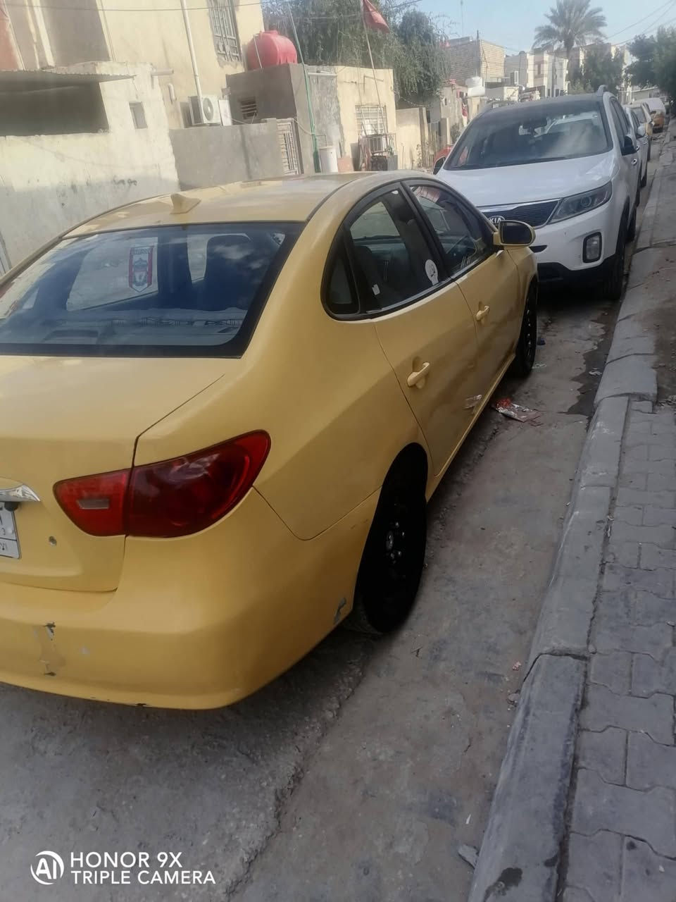 النترا مقدس للبيع قطعتين تبديل بنيد وجاملغ بدون دواخل كير مكينه كفاله تبريد ثلج الشراي يتصل مكلف بنشر 0771 861 4101

