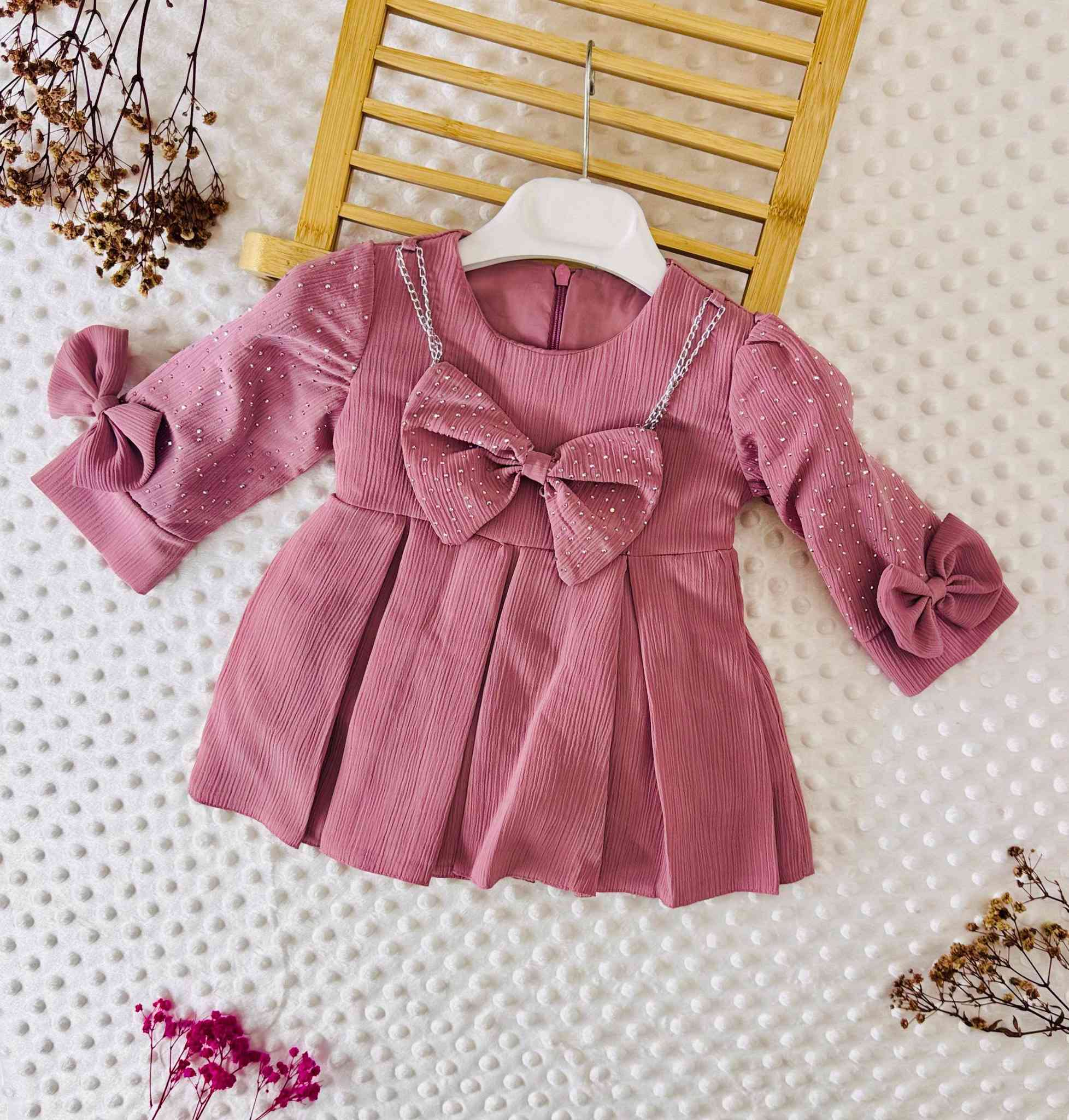 ✨فساتين  صيفي ولا اروع من هيج.. بألوان أنيقة ✨ارخص الاسعار
موضة الأطفال بخامة مريحة وتصاميم عصرية 
ملابس اطفال كوالتي عالي
جمله فقط 🛑جمله فقط
توجد خدمة توصيل جميع المحافظات 
للحجز والاستفسار مراسلة الخاص او واتساب على الرقم 
للحجز والاستفسار مراسلة
*********** @am_mva
باقي الموديلات داخل القناه
الرابط في اول تعليق
