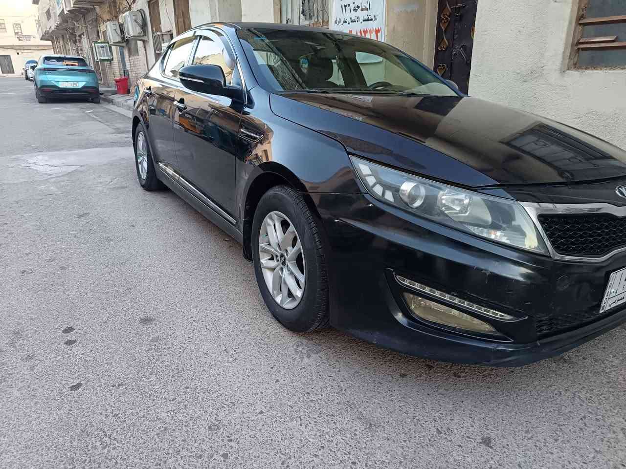السلام عليكم اخوان سيارة كيا اوبتما موديل 2014 وارد كوري خطين محرك 2000 رقم بغداد بأسمنه سياره جاهزة ونضيفة السعر 90 ورقة وبيه مجال بسيط للاستفسار على هذا الرقم ***********

