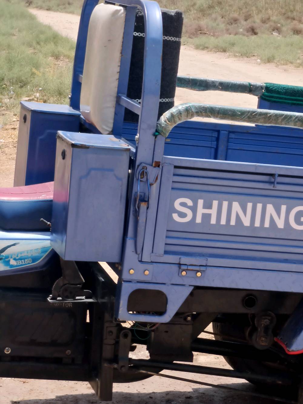 ستوته للبيع موديل 23 جمرة فحل رقم سنويه مكان الشامية السعر اثنين ومية وبيها مجال 