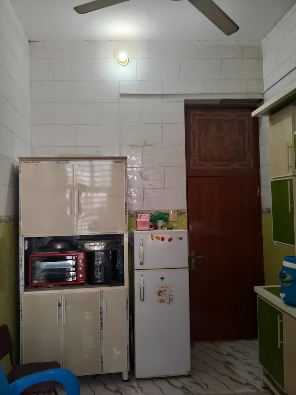 🏠بيت للبيع
📍حي السيده زينب

📐مساحه ١٤٠ متر 

‼️بناء حديث 

🕍البناء طابق واحد

•البناء :
•غرفه 
•استقبال
•صاله 
•مطبخ 
•صحيات ٢ 

#مكتب_الشراع_للعقار

📍الشوملي تقاطع زكي مقابيل صيدليه شيماء

🔺بيع وشراء العقارت 🔺إداره إملاك🔺إيجار🔺إستثمار
🔺نبيع عقارك بأسرع وقت وبأفضل سعر
🔺ثقتكم اساس نجاحنا..وخدمتكم أولويتنا...
🔺فرص عقارية مدروسة.. وخطوات ثابتة نحو النجاح
🔺خبرة وثقة للبيع والشراء والتأجير
🔺إمانه🔺مصداقيه🔺إلتزام

📞للإستفسار 

***********☎️
***********☎️
