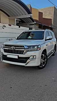 لاندكروز 2021 . محرك 4000 . خليجي مكفوله من كلشي . كراند تورنك فول الف...