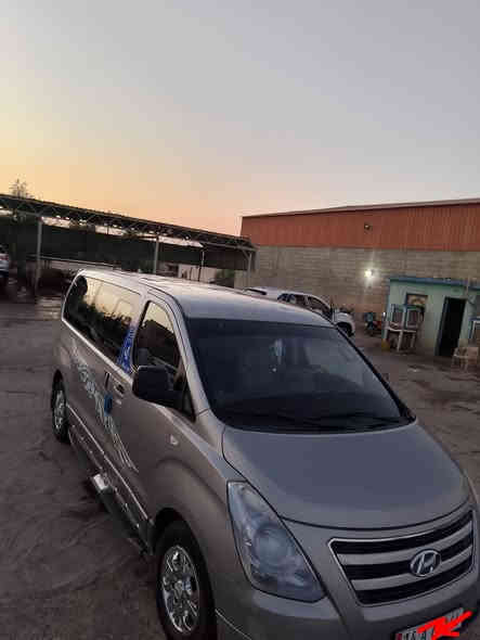 ستاركس لبيع 2015 اصل رقم بصر بسمي تحويل مباشر مكينه سبلاين 7 سياره جديده مكينه خير من الله داخل صاج ملكي تدفه وتبريد بل كشنات الماميه سياره فول موصفات  بيه قطع من كوريه رش فقط الباقي كفاله السعر 210 وبيه مجال لشراي لسفسار ***********
