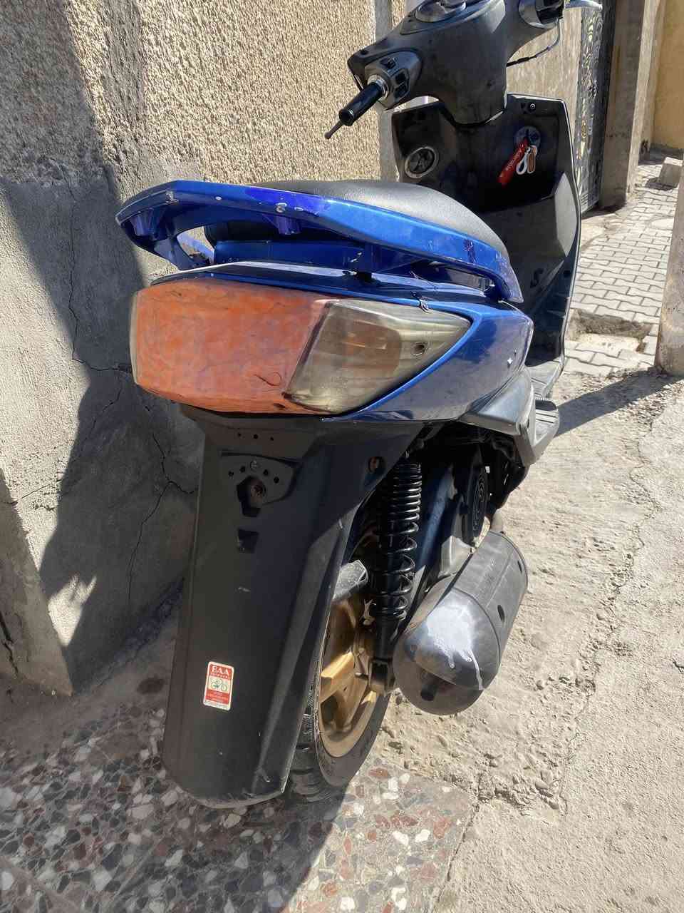 سلام عليكم سكنس فحل كابريتر مكينه مكفوله خرسه نكره سلف تخم تاير جديد كفرات بلاد كهربائيات كامله مكاني بغداد الحسينيه السعر 700وبيه مجال حك الجيه هـ***********
