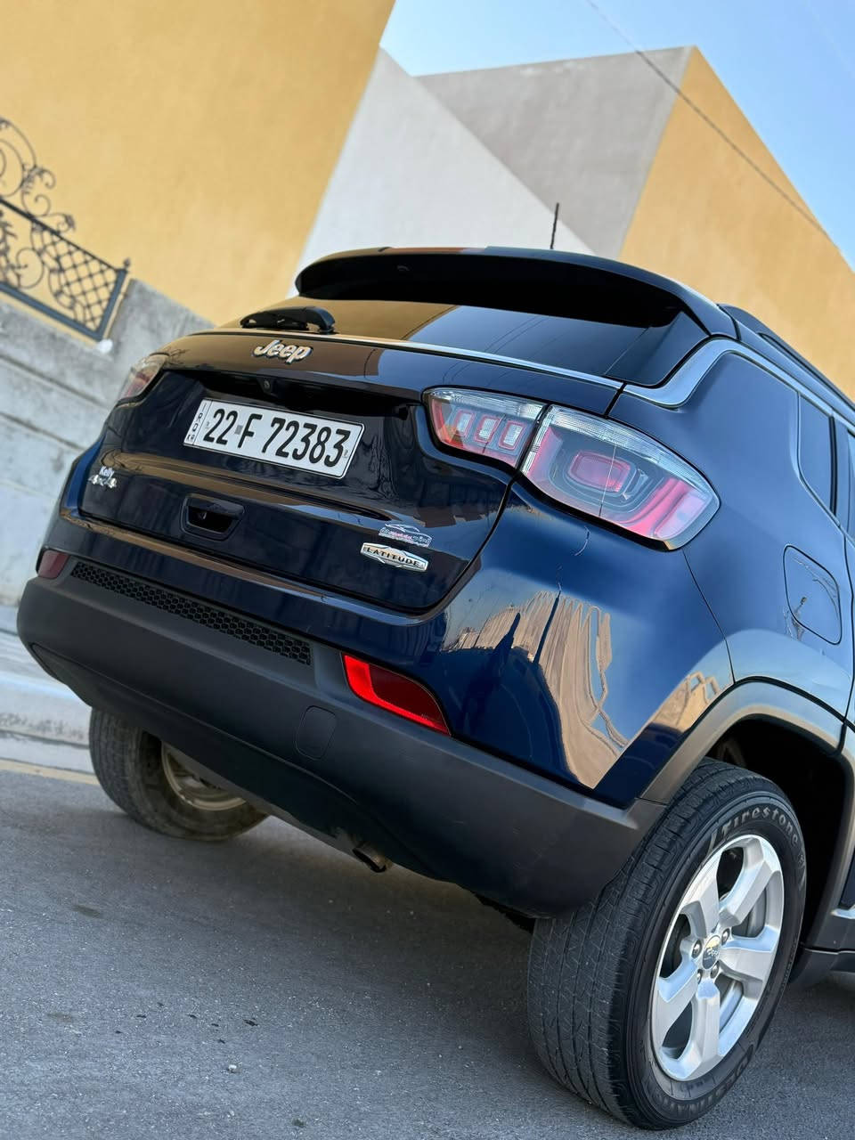 جيب كومباس LIMITED
رقم اربيل الدولي تحويل مباشر 
الموديل : 2020
حجم المحرك : 4 سلندر 2400
عداد المسافه : 44 الف mill
الضرر : جاملغ و بنيد صبغ بدون دواخل ايرباك طاك ومصلح سستم  
المواصفات .. بصمة تشغيل وابواب 
تحديد مسار - مقاعد جلد - فور ويل
تبريد قطعتين - لايت زينون - اوتو ستوب
سايد بريك كهرباء - مثبت سرعه 
شاشة كار بلي - كامره خلفيه 
السياره جدا نضيفه وجاهزه بدون نقص
السعر ( 135 ورقه ) قابل للتفاوض
*********** مهندس حسين  
كربلاء / حي الحسين 
شركة_المتحدة_لمزادات_السيارات_وقطع_الغيار
