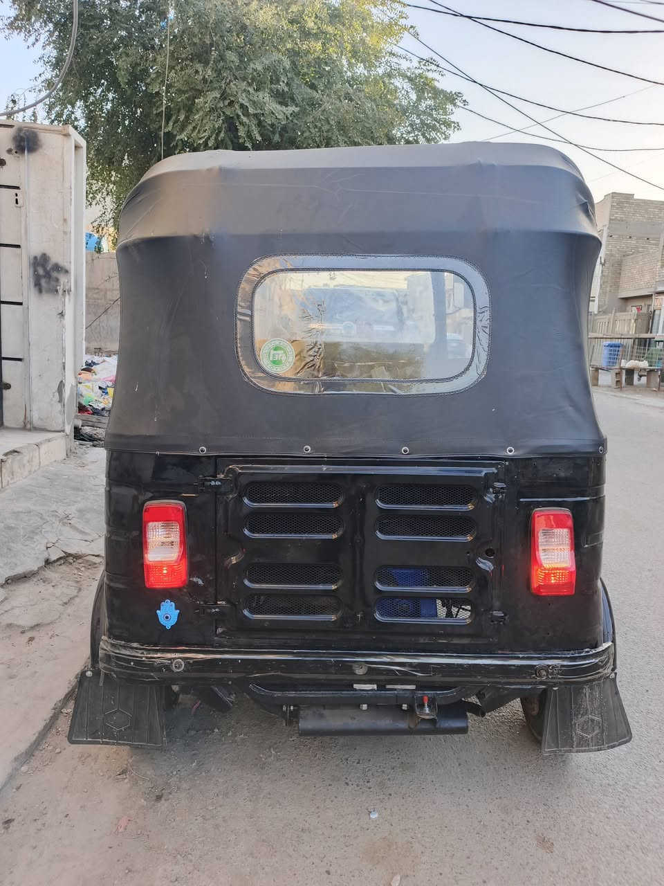 السلام عليكم شباب تكتك موديل2017
تكتك خير من الله اوراق المصطفى كامله 
مكينه مال 20 مكفوله اكسل مكفول 
التكتك مصبوغه عام لجماليه 
الموشراي لا يتعبني فدوه الكلبكم 
السعر 3700  مجال حك جيه 
*********** بي وات ساب
