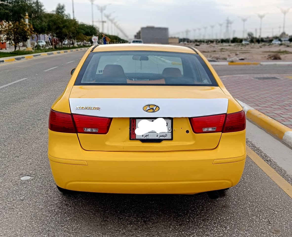 السعر 93 للاستفسار *********** سوناتا مقدس موديل 2010 مكفوله من الضربة والتبديل مكينه دوش وكير مكفولات تبريد ثلج حداديه جديده تخم تاير السيارة جديده وجاهزه ما بيه أي نقص امصفره هيئه وغرامات وتحويل مباشر مكانه كربلاء
