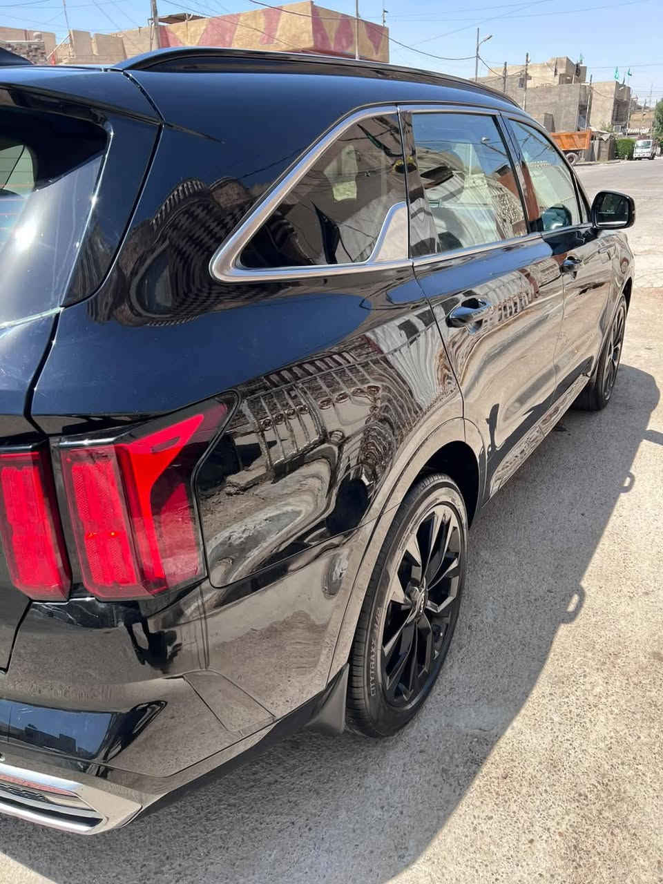 سورنتو موديل 22 فول مواصفات
رقم بغداد باسمي 

السعر 210. بنيد صبغ فقط والباقي مكفول بدون دواخل

***********
