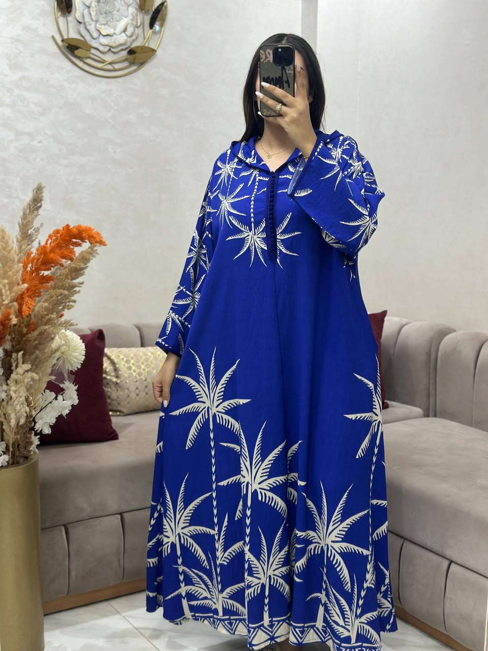 جلابة كلوش  بالجياب مخدومة بالعقاد
L XL XXL 3xl 
توب لولان ممتاز


**إذا كنت صاحب هذا الإعلان وتريد حذفه لأي سبب، رجاءا أرسل رسالة إلى الدعم الفني**