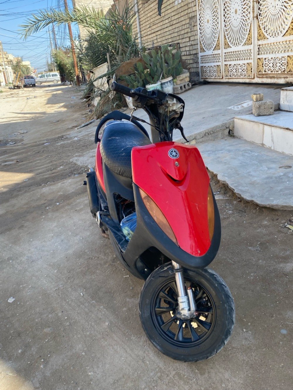 السلام عليكم ماكس عدله محرك ياباني مفتوحه بس ما مجفتها  سعرها 400بيها مجال بسيط العنوان كربلاء قرب محطه القادسيه رقم 