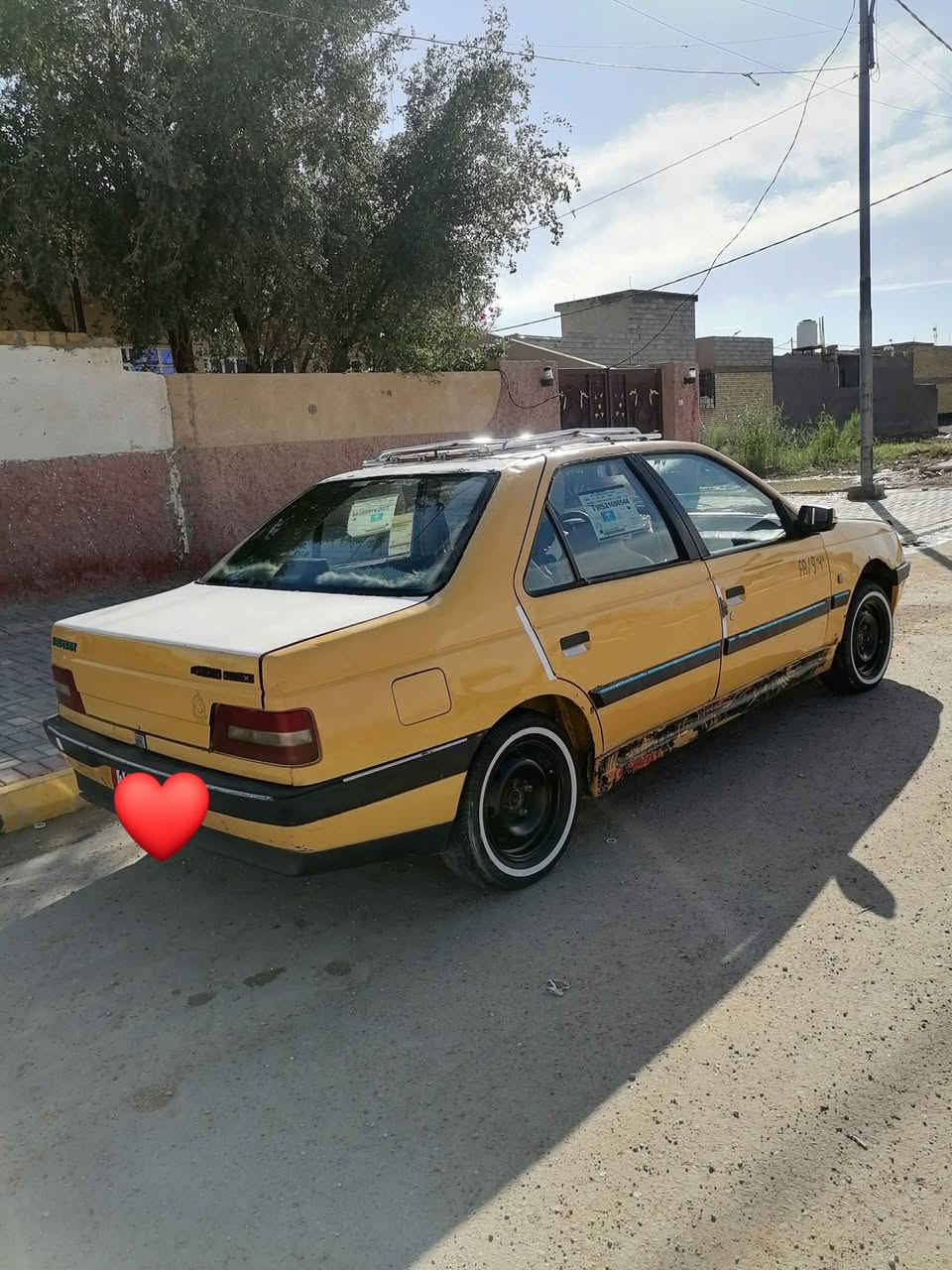 السلام عليكم من رخصت الادمن بيجو 405 موديل 2009 عبالك 16
محرك جديد كير جديد باتري جديد تخم تاير جديد كهربائيات كلها شغاله تبريد ثلج شاشه لمس دشبول كله شغال كيلو متر رون حماوه كيج بانزين كله شغال برانكيتات مكفوله عوزها قفل جنطه وشريط الأسود الي داير السياره  لأن شويه تعبان بس.. برغي ماعوزها رقم بغداد انكليزي سنويه لل 29ترايها وين مايعجبك سياره متعوب عليها يشهد الله  لاتنسون هسه صيف اذا مو تبريد الناس ماتصعد السعر 30المكان واسط رقم *********** ////***********
