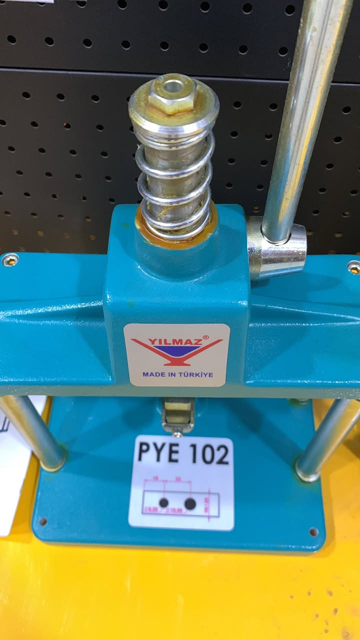 متوفر ثاقبات يلماز جديد للأستسفار اتصل او تفضل خاص
***********

***********

يوجد توصيل لجميع المحفظات
