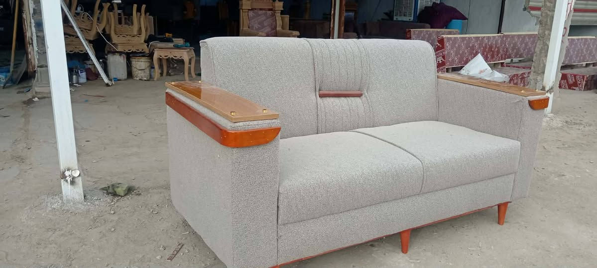 معمل ومعرض النور
احمد السلطاني للأثاث المنزلي العنوان بابل الحمزة الغربي مجاور مكينة الثلج القديمة مقابل العلوة الجديدة رقم الهاتف ***********
