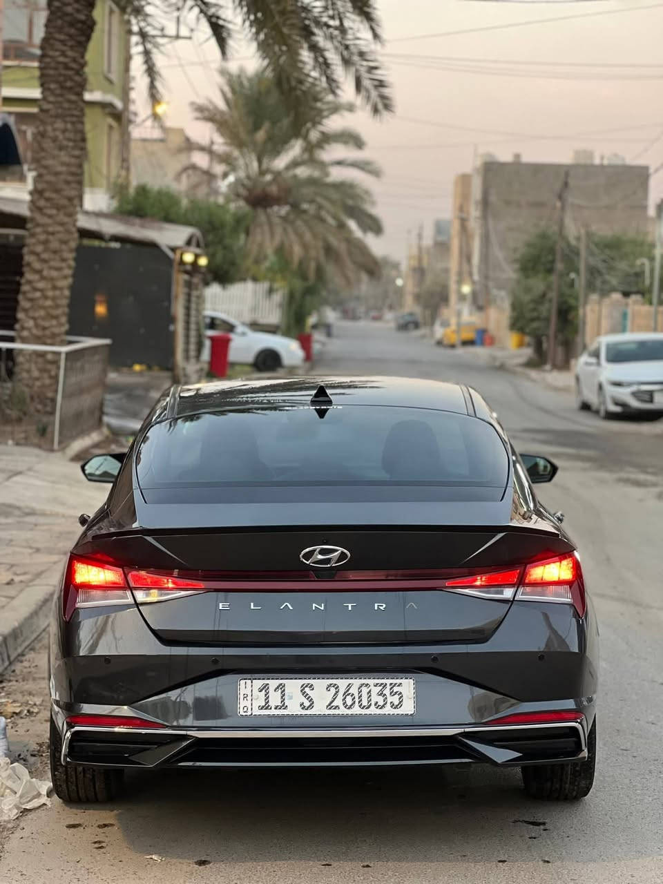 السلام عليكم النترا ٢٠٢١ امريكي بدون تبديل بنيد مصلح نفسه وبلعراق  فقط بدون دواخل ايرباك دركه ماشيه 90سياره جديده حيل بدون اي نقص كبل لشارع رقم بغداد الجديد باسمي بصمه حساسات رادار خلفي شاشه كامرا مواصفاتهه معروفه مكان غزاليه السعر 142 وبيهه مجال للشراي ***********
