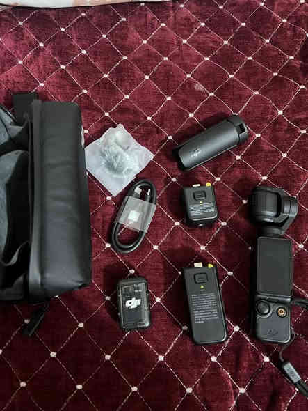 بوكت 3 للبيع قفل ب800 
واتساب ***********
