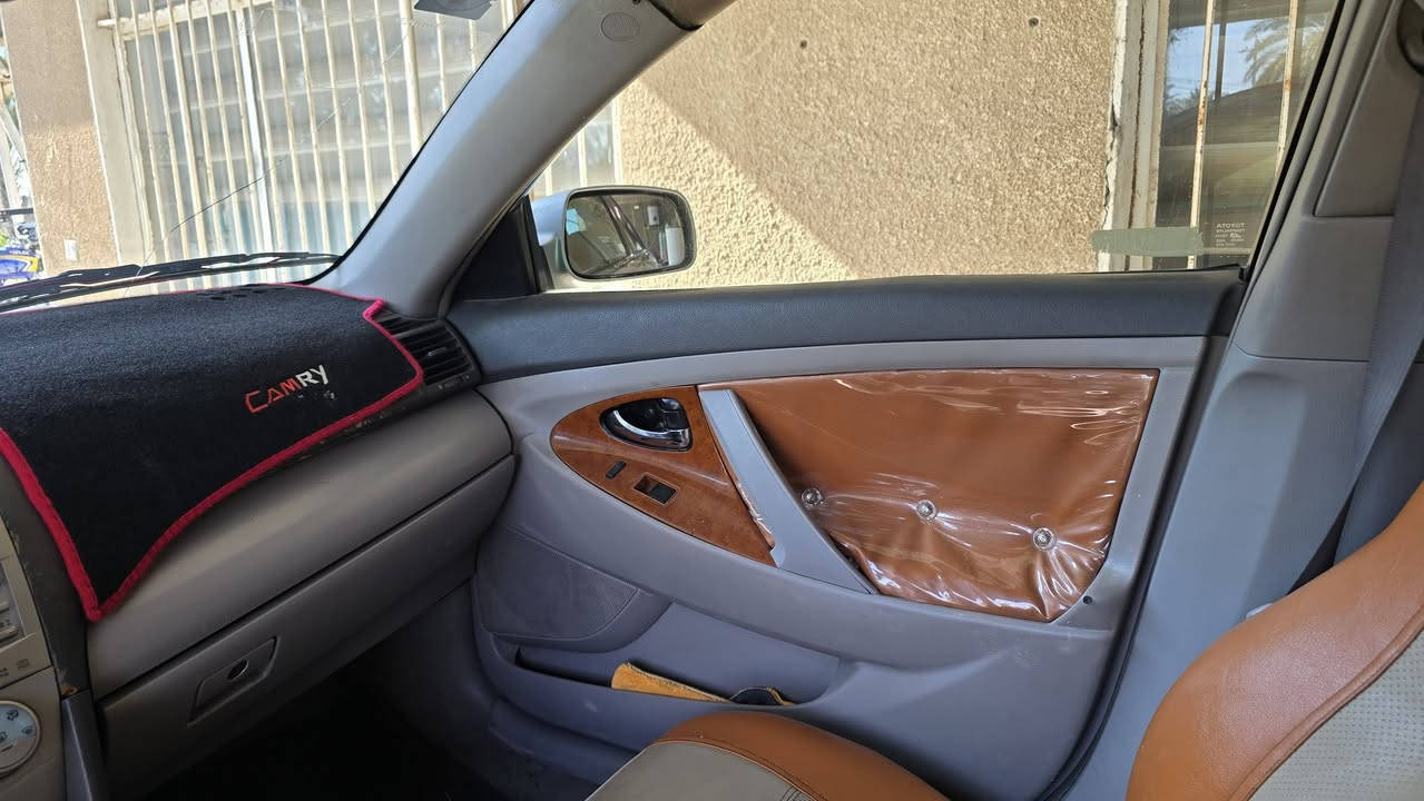 السلام عليكم كامري 2008 وهذا الرقم للاستفسار***********
