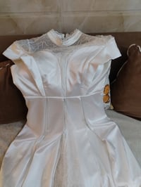 فستان • مقاس صغير • قابل تفاوض