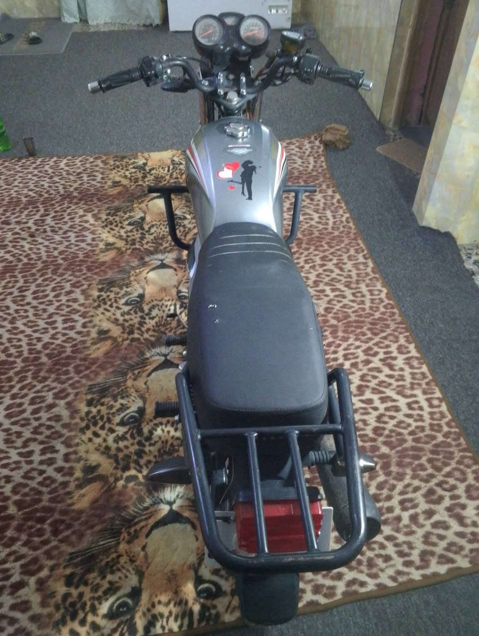 سلام عليكم لبيع دراجه  شا نجان موديل 23 طالعه بل 24  دراجه اورق اصولي  كلشي شغال ما ناقصهه برغي  محركهه برغي ما مفتوح بي  مال جناي سعرهه750وبي مجال  مكاني بابل محاويل


**إذا كنت صاحب هذا الإعلان وتريد حذفه لأي سبب، رجاءا أرسل رسالة إلى الدعم الفني**