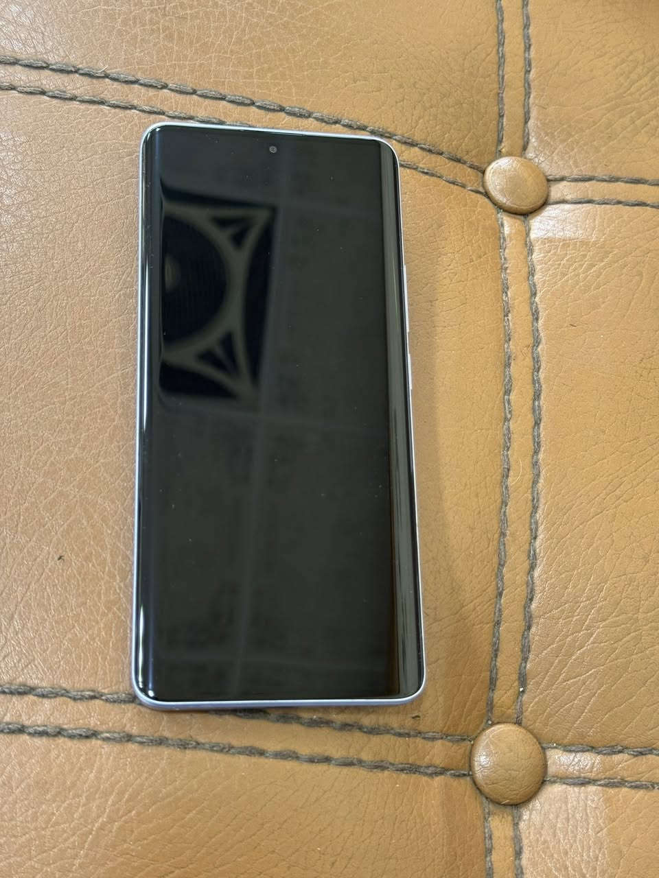 السلام عليكم
للبيع 
جهاز ريدمي نوت ١٣ برو بلاس 5G 
نضافة ١٠٠/١٠٠ اي ضرر مابي 
استخدام قليل جدا 
سعره ٣٥٠ الف 
مكاني بغداد حي الحسين


**إذا كنت صاحب هذا الإعلان وتريد حذفه لأي سبب، رجاءا أرسل رسالة إلى الدعم الفني**