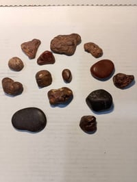 احجار كريمه • للبيع