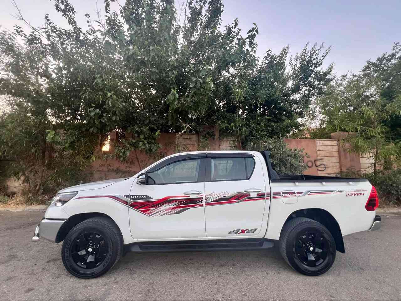 مواسەفات/حەساس (وایەرلێس چارجی) دواوە (كامیرە )
Cihan motors
شاشە ئایپاد  
لایت زینۆن
تەبرید مەركەزی

كوشین پێشەوە هیتەر

(وایەرلێس چارجی) 
سبوخ پارچە هیچی نییە (كلین تایتل )
*********** كويسينجاك, أربيل
