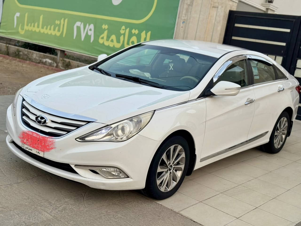 السلام عليكم 
سوناتا مديل 2014 خليجي 
كتلوكات الشركة بيها 
ع وضع الشركة كلها ابيع 
كفاله عامه من كل شي 
رقم بغداد سنويه 2027
السعر :155
الاستفسار : ***********
