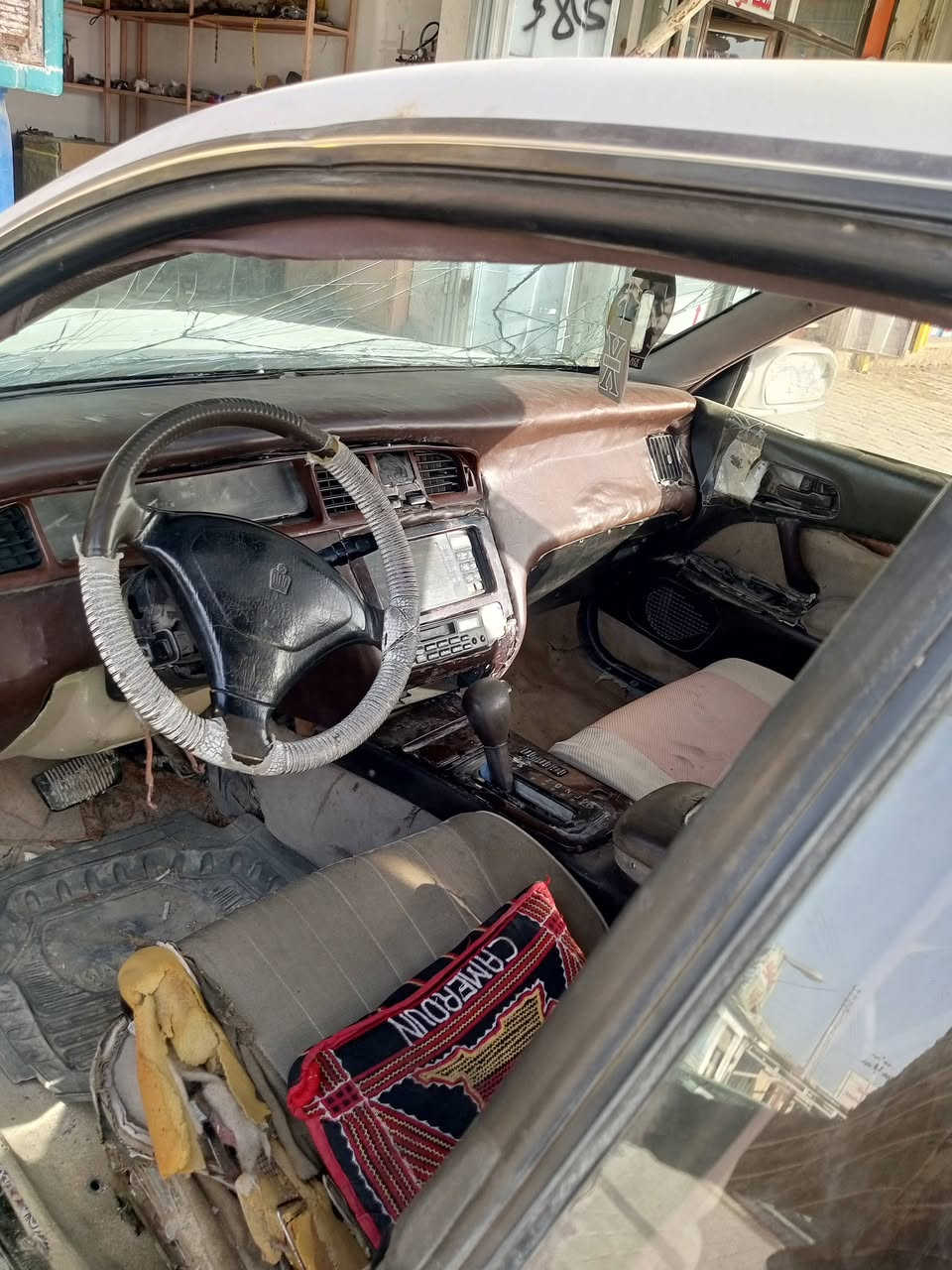 ماجسته محرك وكير نظاف حداده وتخم تاير وباتري جدد دواخل حلوه كهربائيات شغاله رقم مثنى  صاحبه ظاع مني رقمه بيتهم بالنجف ب17 بيع ومراوس مكاني بالكوت ***********
