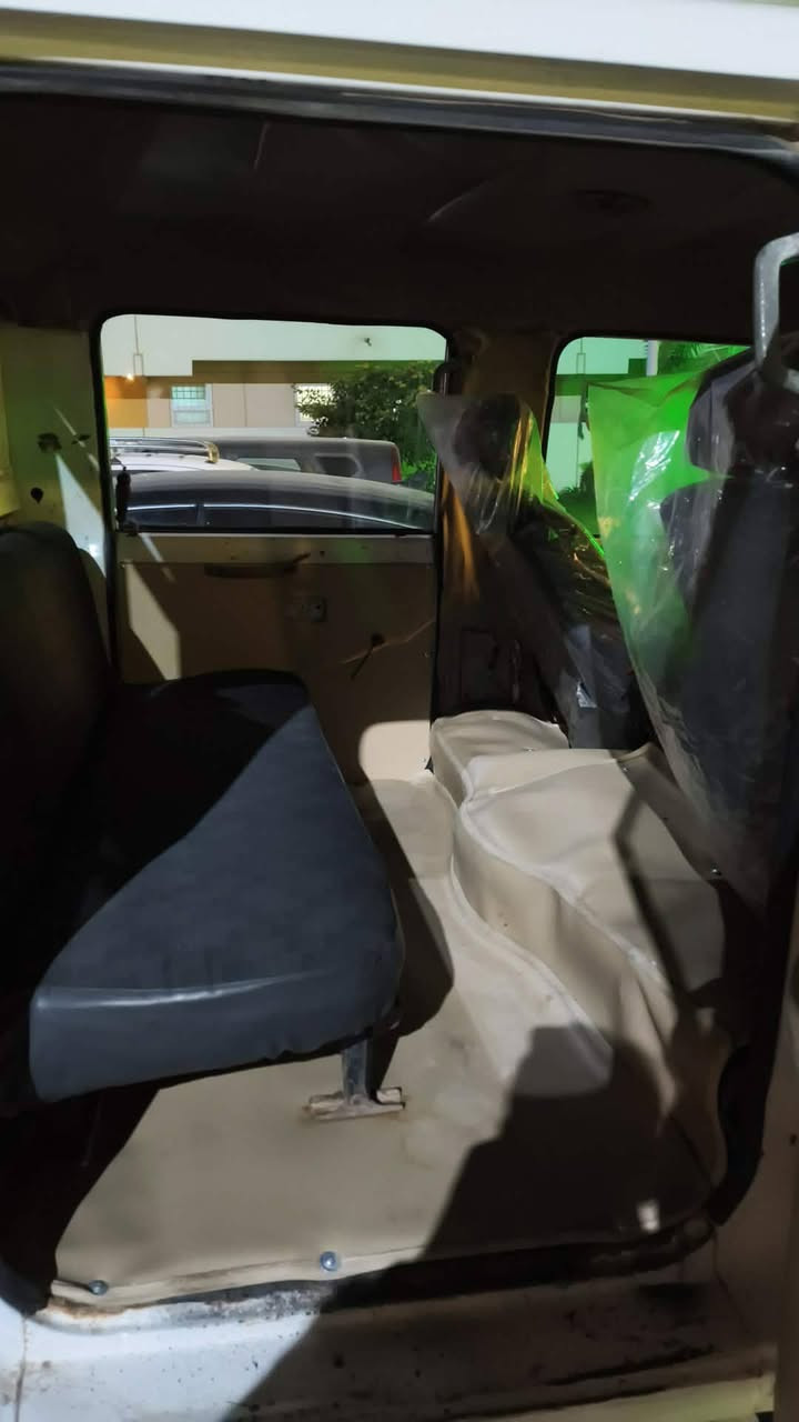 كيا موديل ٩٣ رقم ديالى كير محرك شاصي تخم تيرات شرط  سعر ٦٠ اوبيه مجال ***********
