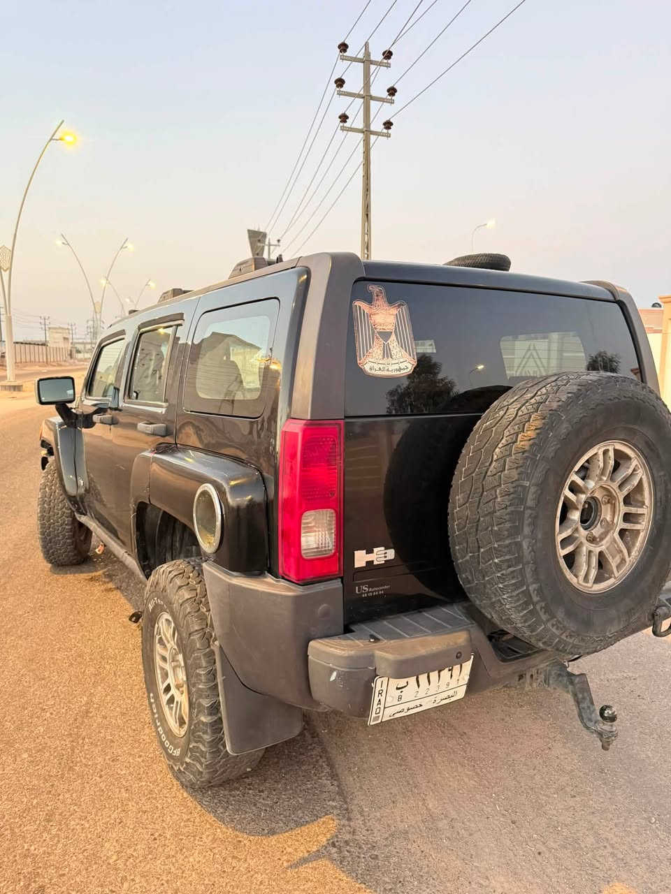 همر h3 للبيع او المراوس
سيارة همر h3 
موديل 2010
مكينه وكير 8 سلندر 5.3L
حادثها فقط بنيد ومصلح نفسه ما مبدل
تبريد شغال ثلج
ماشيه 150 الف كيلو 
تخم تاير جبلي جديد كامل
كهربائيات كامله شغاله
لايت منظومة زينون جديد 
جام كهربائي 
شاشة اندرويد كار بلي
السيارة فول مواصفات مع الفتحه
رقم بصرة مشروع وطني تحويل ثاني يوم
السيارة جاهزة وكامله بدون نقص ترايها من الفاو لزاخو 
بيها شلعه تخبل 
عنواني البصرة
السعر 105$ 
للتواصل ***********
