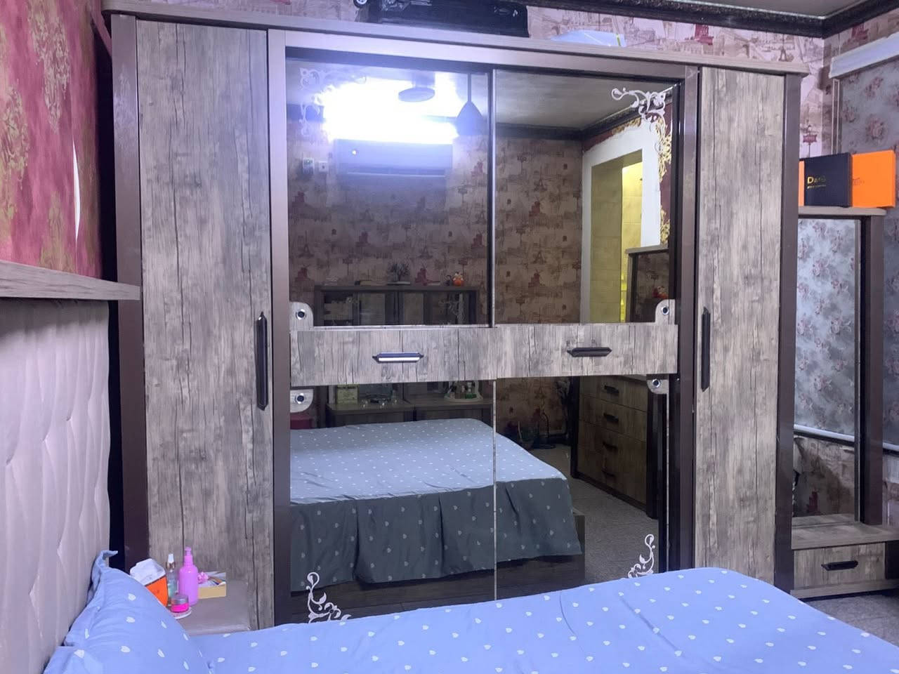 غرفه تركيه للبيع جديده مستخدمه شهر فقط ***********
