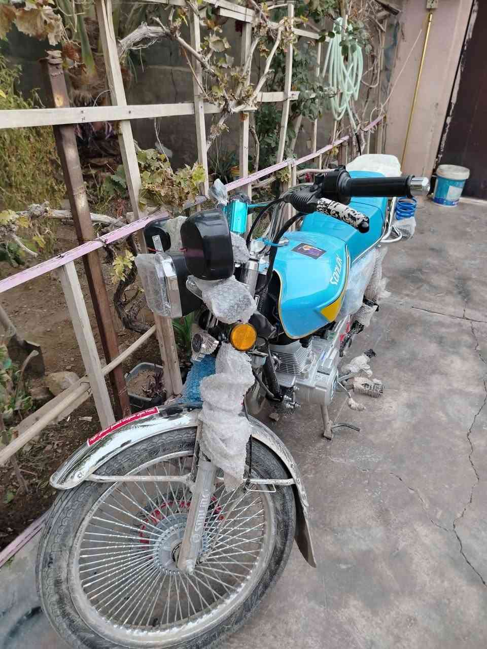 السلام عليكم
دراجه تايكر موديل 25 بعدها لووك ماشيه اقل من الف صار شهرين من اخذتهاا للبيع بسعر 749 وبيهاا مجال بسيط للشراي او مراوس ايفون 
هذا رقمي:  ***********
