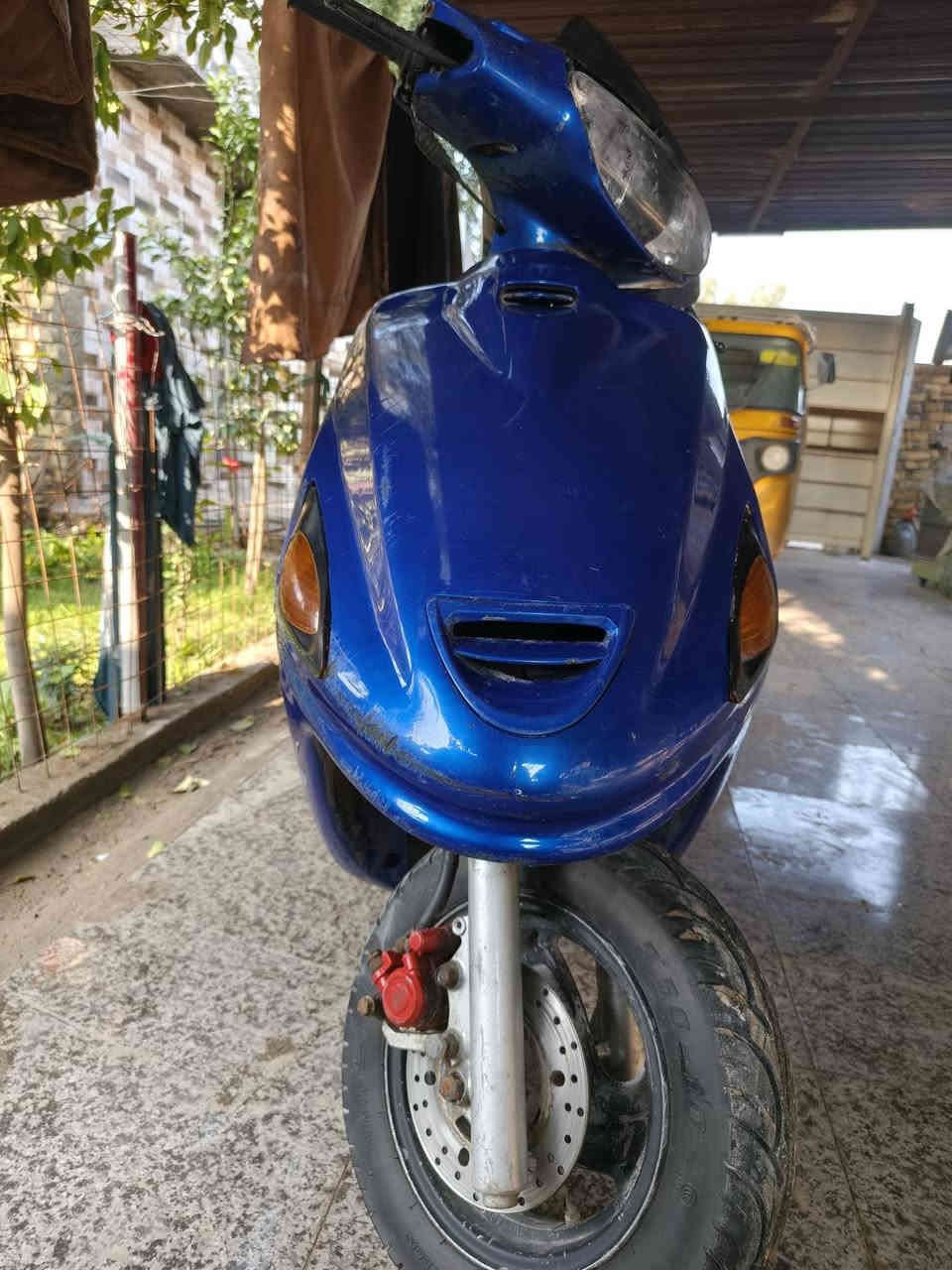 السلام عليكم دراجه فراشه فحل دسك مكينه نضيفه خرسه مينسمعلها صوت شاصي نضيف نكره سلف هندر لايت عالي ناصي هورن كهربائيات كله شغاله  جديد زوج تايرات سعرها 300 أو بيه مجال العنوان بابل قضاء القاسم *********** او وتساب
