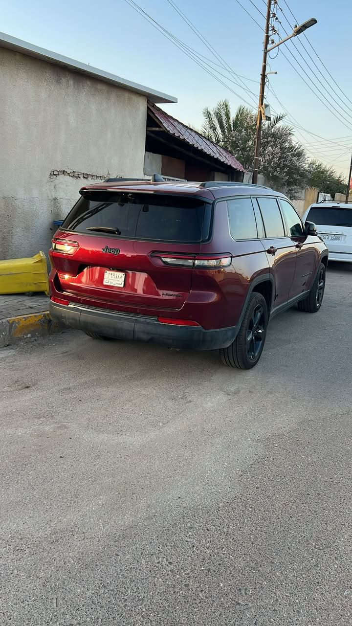 ٢٠٢٤ جيب لمتد بلاك توب
٧ راكب
فول مواصفات ١/١
تشغيل عن بعد
دخول ذكي
سقف بانوراما
شاشة كبيرة
توقف أوتوماتيكي
حساسات امامي ، خلفي 
كاميرا ٣٦٠
حساسات نقطة عمياء 
كاميرا رجوع 
كشنات كهرباء ( تدفئة ، تبريد)

والمزيد من المواصفات….
كفالة عامه
ماشي ٦٠٠٠ كيلو فقط
للاستفسار اكثر 
الاتصال

+964 771 675 9605

او 
عالواتس آب
***********
