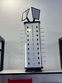 ستاند نضارات متوفر كميه وتساب 07824472275