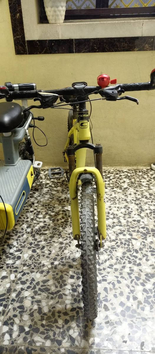 سلام عليكم للبيع او مراوس بدراجه كلاسك بغداد ***********
