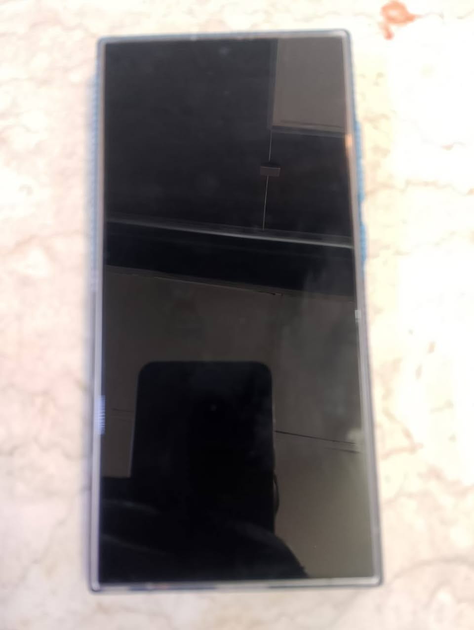 Samsung S24 aultra
غني عن التعريف 

سعره 950 الف  

هذه كما موضح في الصوره


**إذا كنت صاحب هذا الإعلان وتريد حذفه لأي سبب، رجاءا أرسل رسالة إلى الدعم الفني**