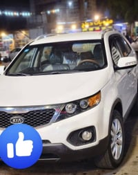 ساره سورنتو البيع خليجي 4سنلدر 7 راكب 3 قطع تبريد سياره حلوه خير من ال...