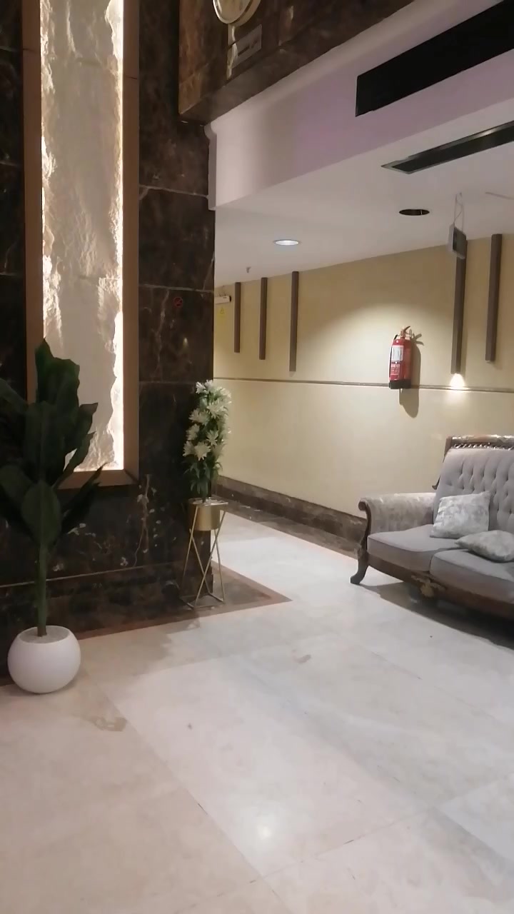 عرض خاص عمرة الطيران يعلن لكم مكتب الروضة الشريفة
عن عمرة من مطار الموصل او كركوك حصراً

عمرة شهر رمضان كامل و طيران

بسعر ٧٥٠$دولار يعني مليون و١٢٥ ألف عراقي فقط بدون طعام

موعد السفرة يوم ٢/١٦ إن شاء الله. 

السكن بالقروب من المسجد القطري فندق كابيتال جيست

للأستفسار الإتصال على الأرقام التاليه

*********** واتساب و اتصال

*********** إتصال
