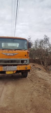 هينو ١٠ طن • موديل ٨١ • واسط