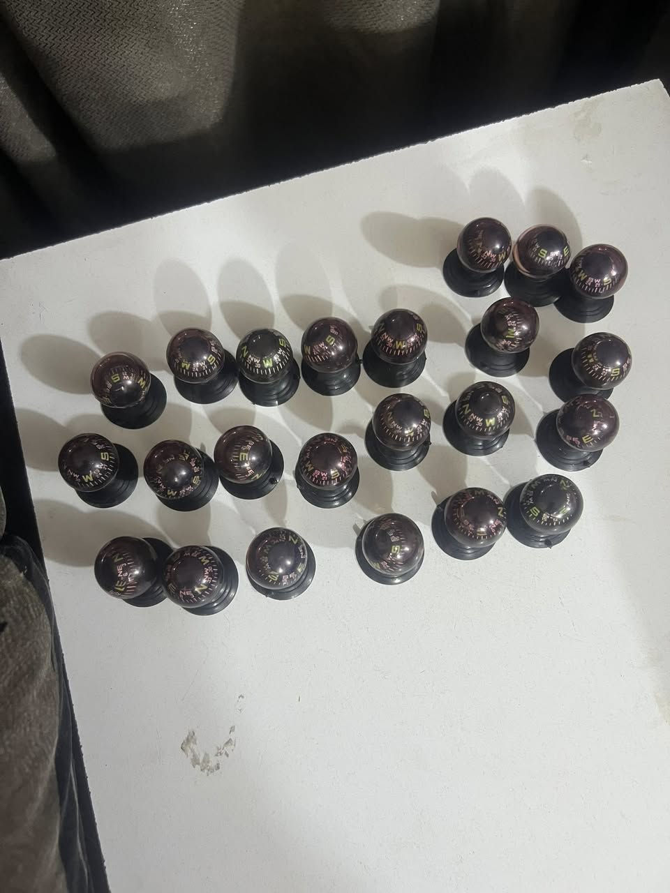 السلام عليكم بوصلات للبيع ام سكن وبوصلات ببسي 23 وحده كله جدد لوك عنوان بغداد البلديات ***********
