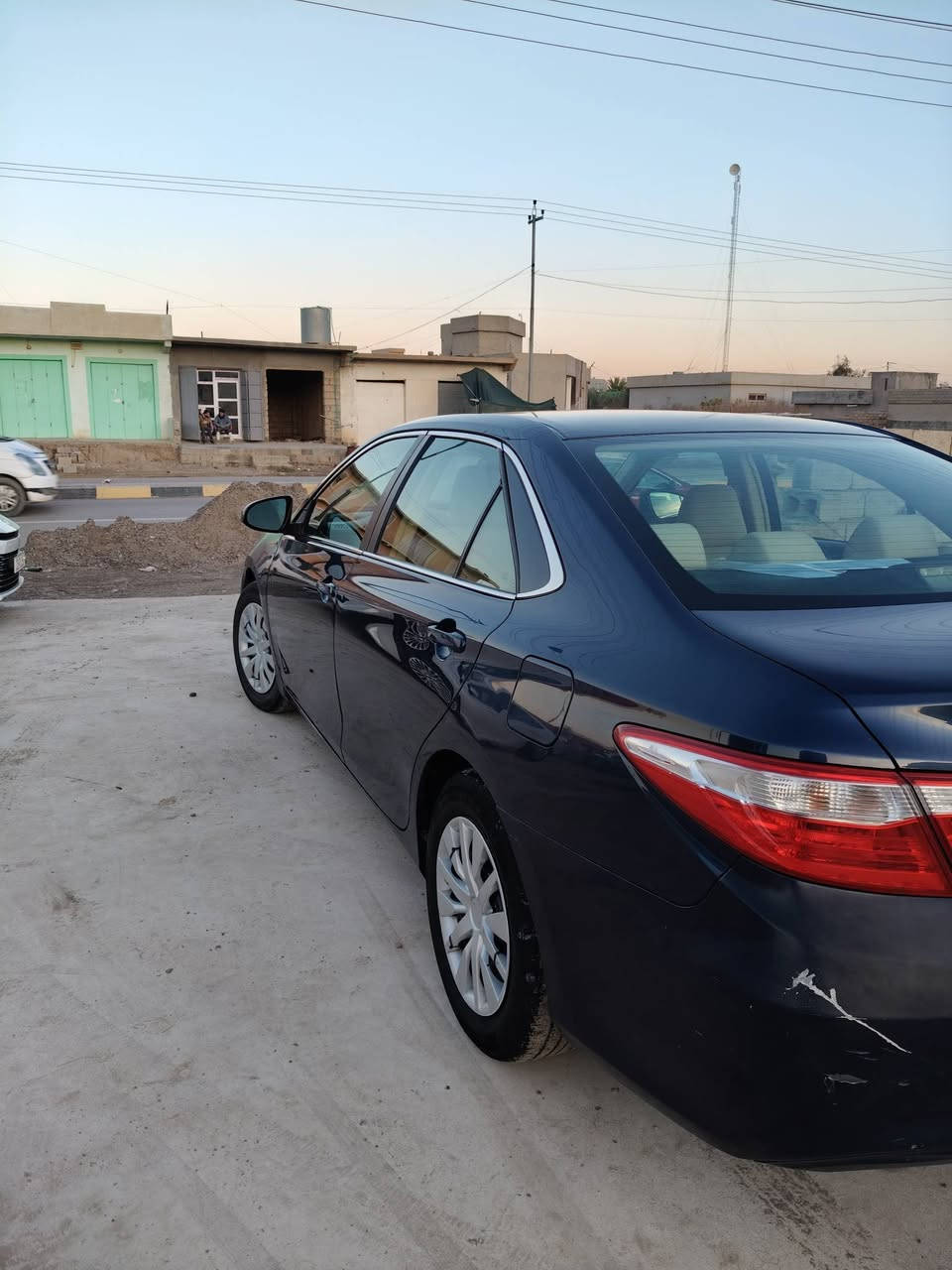 كامري LE موديل 2017
رقم سليمانية سنوية لل29بأسمي
گير محرك شرط 
الضرر جاملغ وبنيد وجاملغ الثاني كلير
السعر 138
وبي مجال قليل
الهاتف ***********
