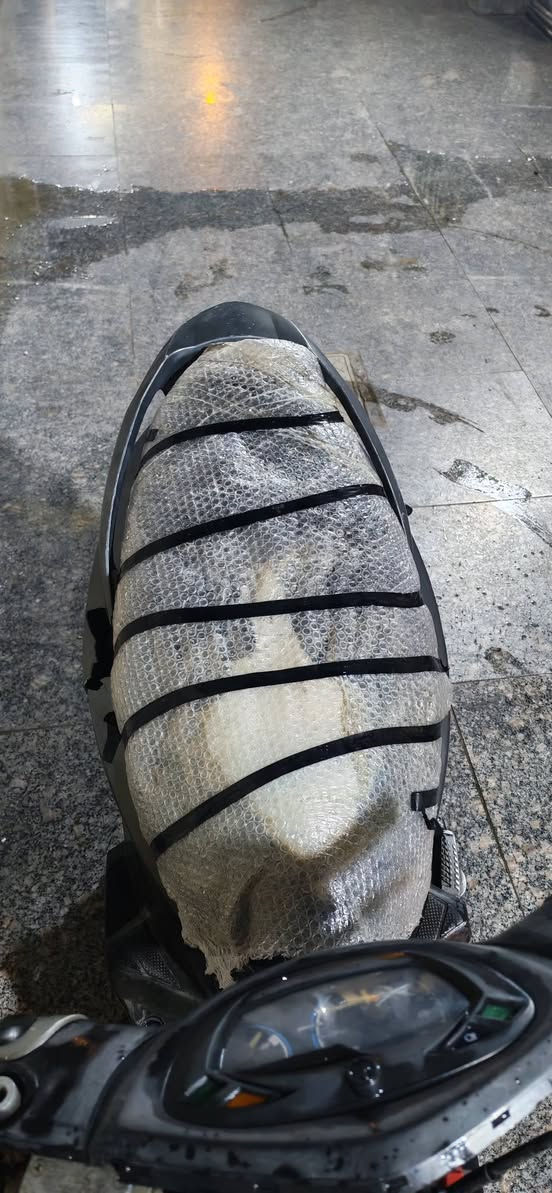 سلام وعليكم ماكس ثلعب جي تي ار للبيع الدراجه بيها نقص كفرات امامي الدراجه نضيفه سعر 375 وبيها مجال حك الجيه مكاني بغداد الحارثيه رقم *********** ومعا تحياتي للجميع
